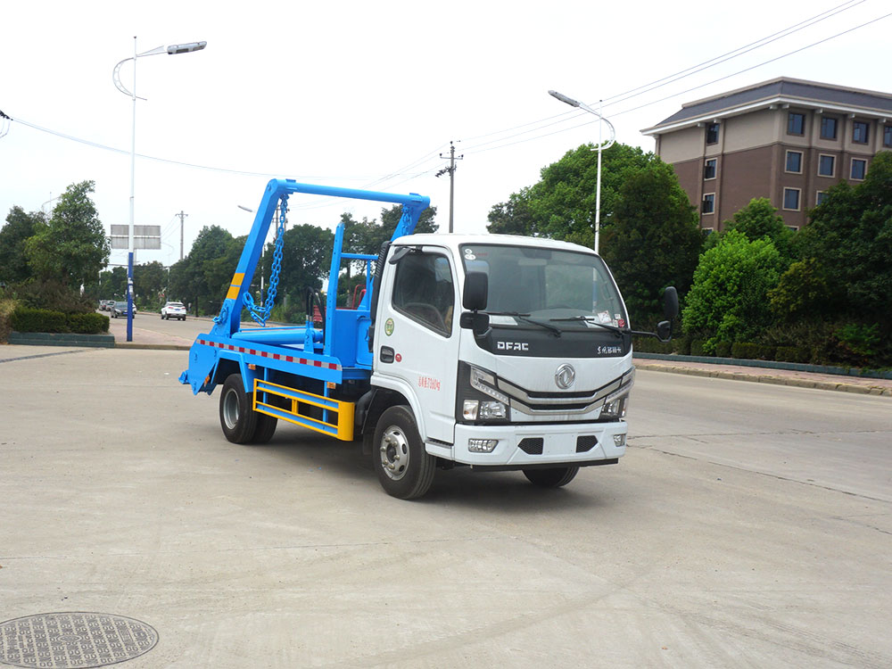 國(guó)六多利卡D6 福瑞卡F6擺臂式垃圾車